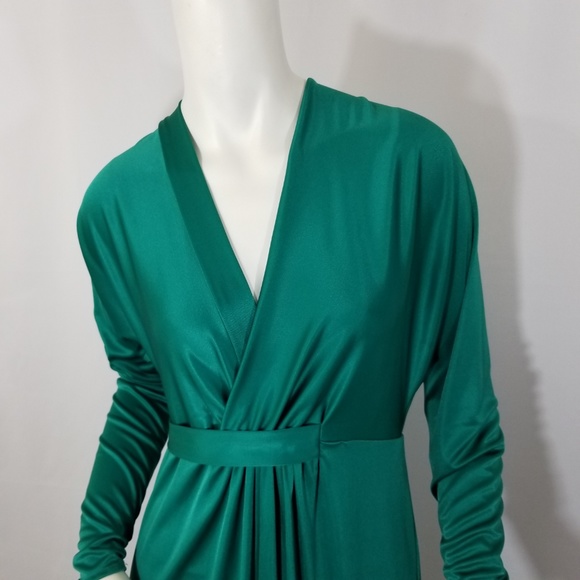 BCBGMaxAzria Emerald Green Wrap Dress V-Neck - Picture 3 of 8